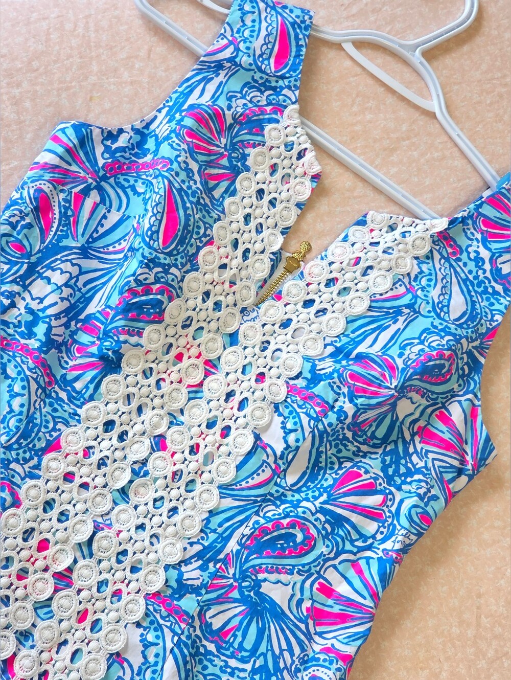 Lilly Pulitzert Blue Shells White Embroidered Dress Sz 12 Fit S 4/6 100% Cotton